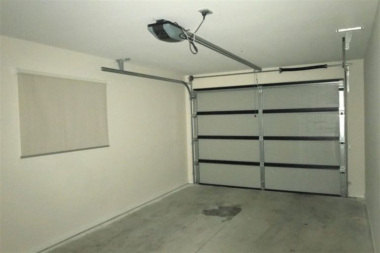 Photo of property in 3d Reding Street, Takanini, 2112
