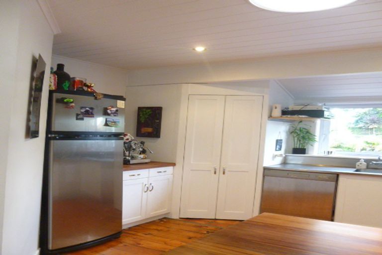 Photo of property in 256 Papamoa Beach Road, Papamoa Beach, Papamoa, 3118