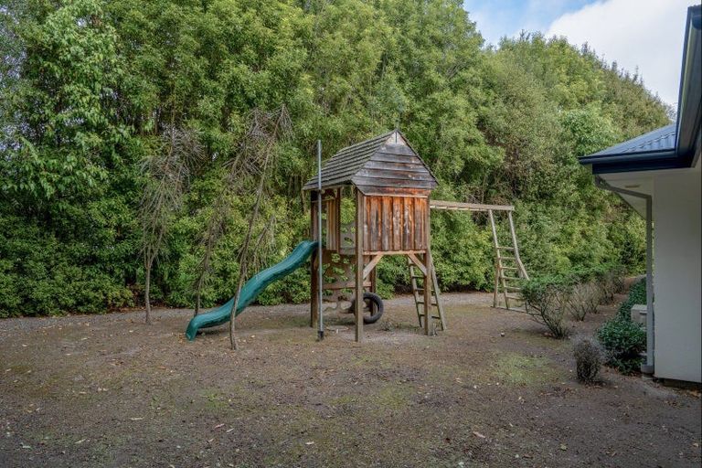 Photo of property in 664 Marshland Road, Ouruhia, Christchurch, 8083