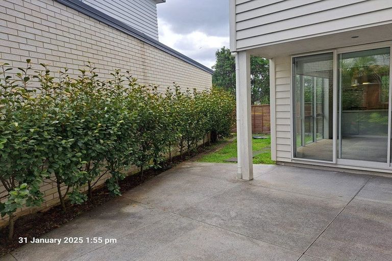 Photo of property in 12 Toheroa Street, Hobsonville, Auckland, 0616