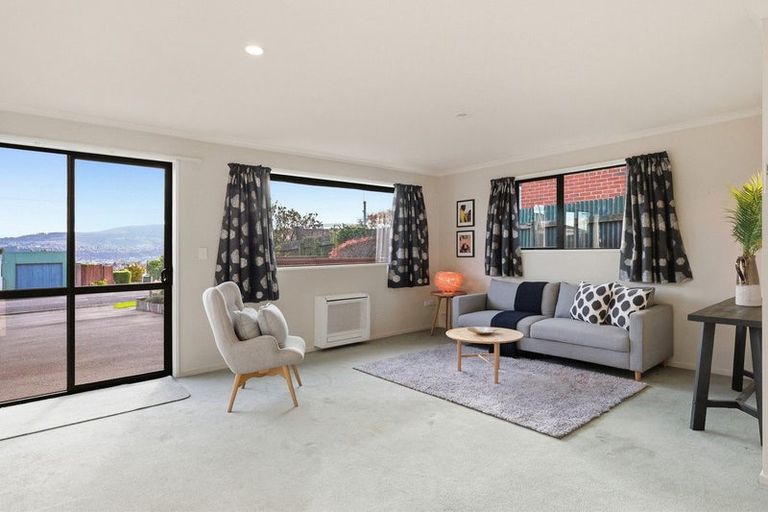 Photo of property in 72 Highcliff Road, Andersons Bay, Dunedin, 9013