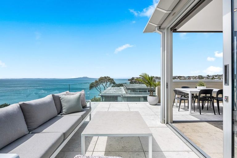 Photo of property in 21 Brighton Terrace, Mairangi Bay, Auckland, 0630