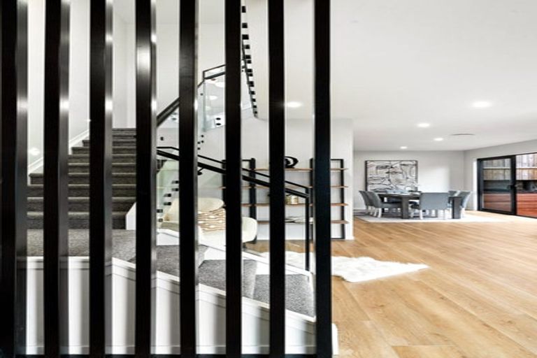 Photo of property in 6 La Bella Road, Hobsonville, Auckland, 0616