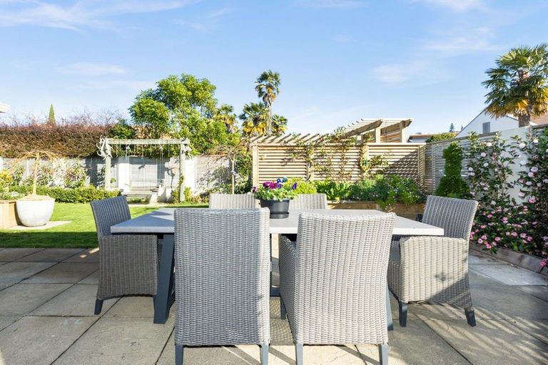 Photo of property in 17c Hetley Crescent, Taradale, Napier, 4112