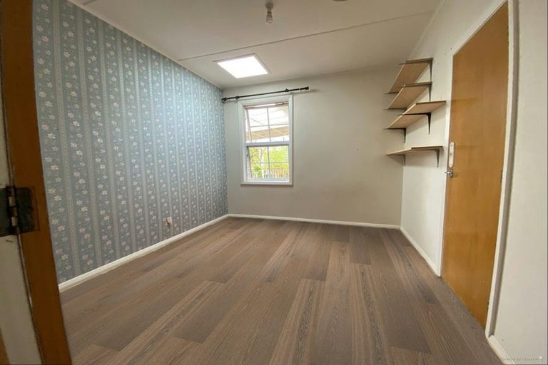 Photo of property in 13 Weka Place, Masterton, 5810