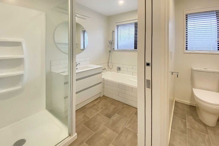 Photo of property in 6 Leslie Street, Upper Riccarton, Christchurch, 8041