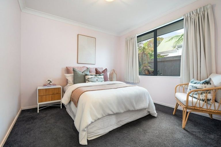 Photo of property in 54 Oxley Avenue, St Albans, Christchurch, 8014