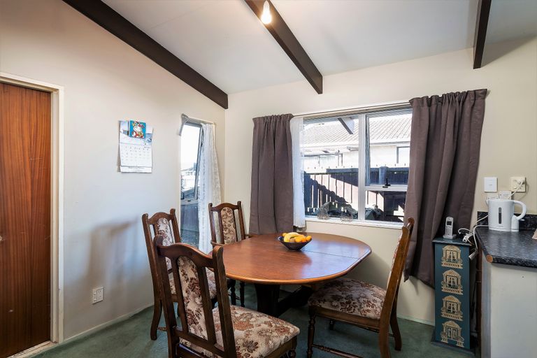 Photo of property in 295 Hendersons Road, Hoon Hay, Christchurch, 8025