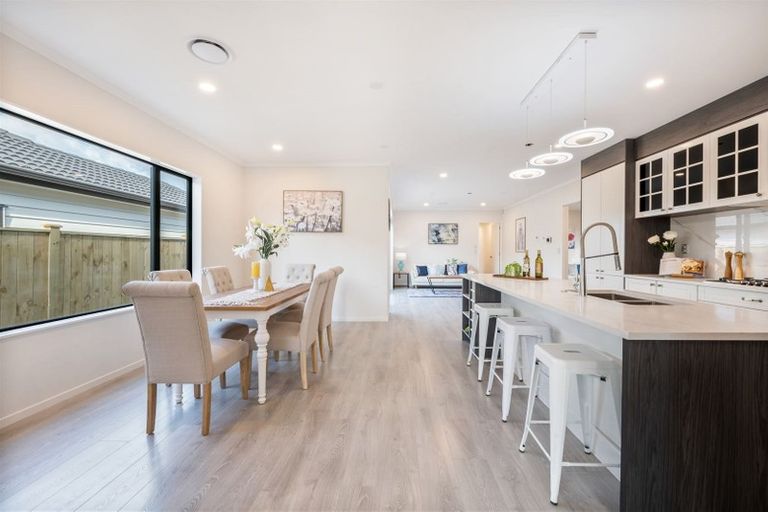 Photo of property in 41a Donegal Drive, Flat Bush, Auckland, 2019