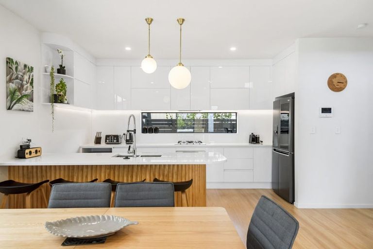 Photo of property in 3 Lemon Grove Lane, Greenhithe, Auckland, 0632