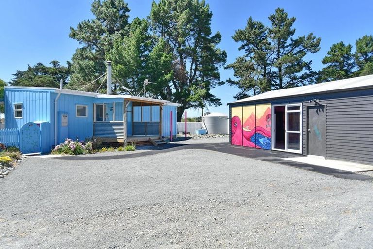 Photo of property in 19 South Crescent, Amberley, 7481
