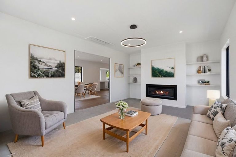 Photo of property in 10 Winspear Place, Omokoroa, 3114