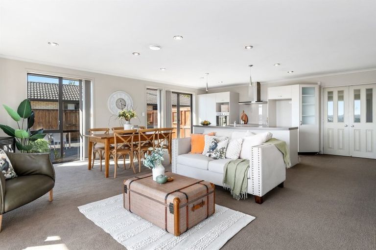 Photo of property in 12 Kakapo Place, Pyes Pa, Tauranga, 3112