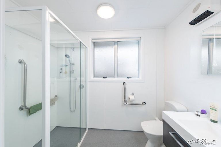 Photo of property in 22f2- Liverpool Street, Trentham, Upper Hutt, 5018