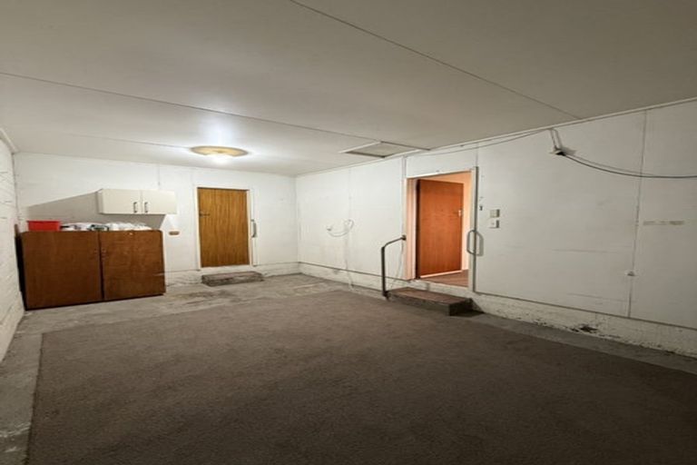 Photo of property in 2 Browns Avenue, Waimate, 7924