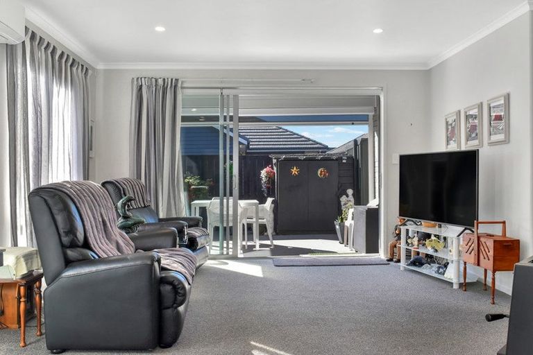 Photo of property in 50 Crown Street, Papamoa, 3118