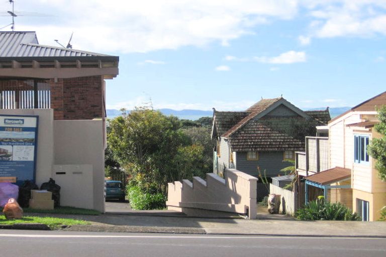Photo of property in 2/128 Bucklands Beach Road, Bucklands Beach, Auckland, 2012