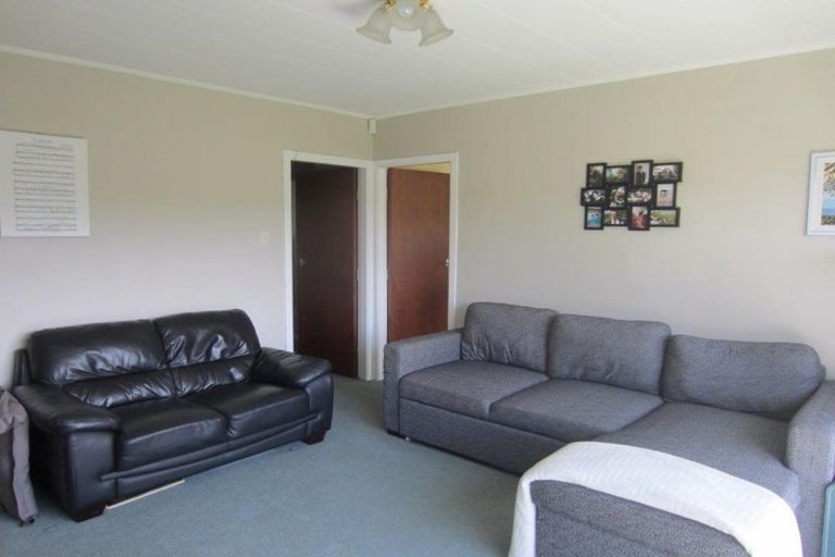 Photo of property in 10f9 Petherick Crescent, Johnsonville, Wellington, 6037