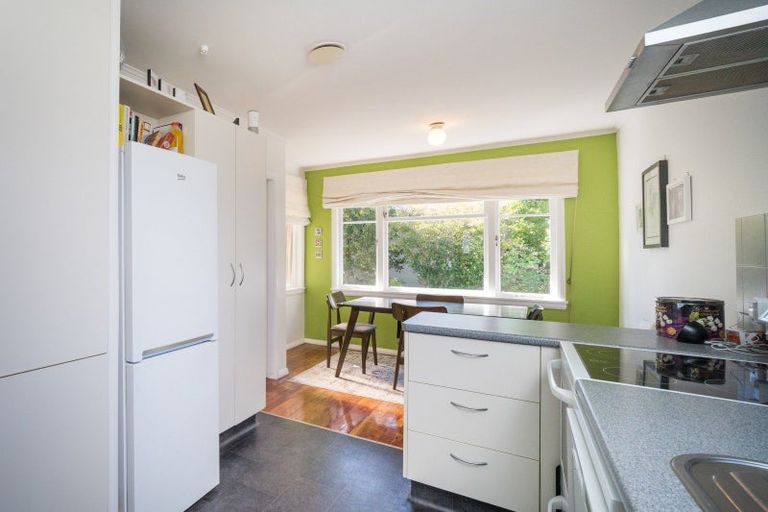 Photo of property in 32 Aberdeen Avenue, Takaro, Palmerston North, 4412