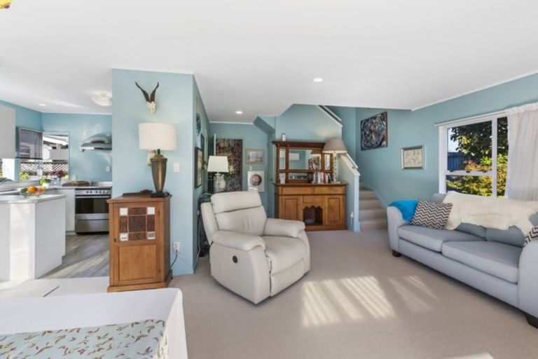 Photo of property in 1/105 Glendale Road, Glen Eden, Auckland, 0602