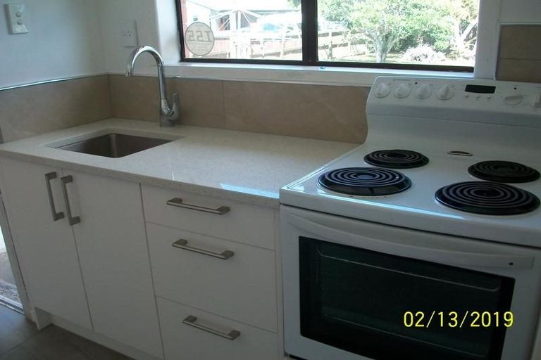 Photo of property in 614 Te Atatu Road, Te Atatu Peninsula, Auckland, 0610