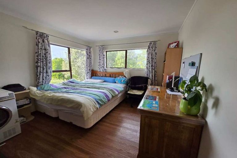 Photo of property in 3 Theodora Place, Mairangi Bay, Auckland, 0630