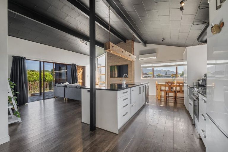 Photo of property in 21 Carter Drive, Pomare, Rotorua, 3015