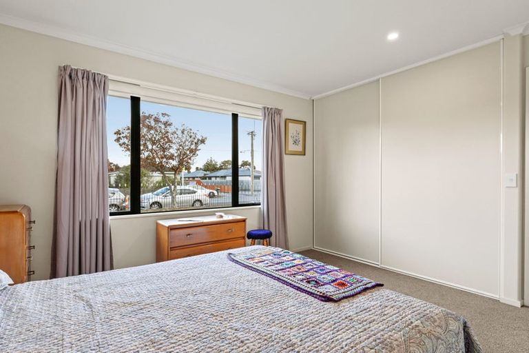 Photo of property in 241 Breezes Road, Aranui, Christchurch, 8061