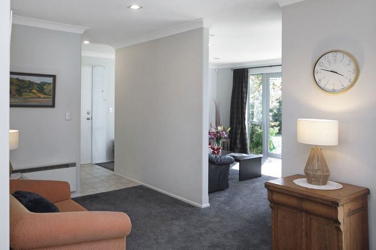 Photo of property in 3 Handel Close, Northwood, Christchurch, 8051