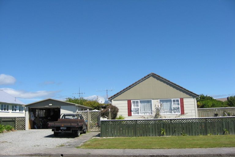 Photo of property in 4 Larsen Street, Westport, 7825