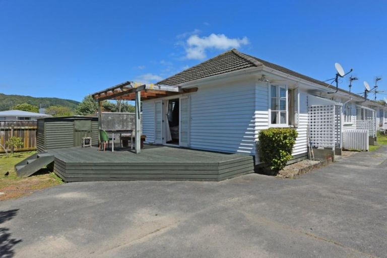 Photo of property in 3f4- Fortune Lane, Trentham, Upper Hutt, 5018
