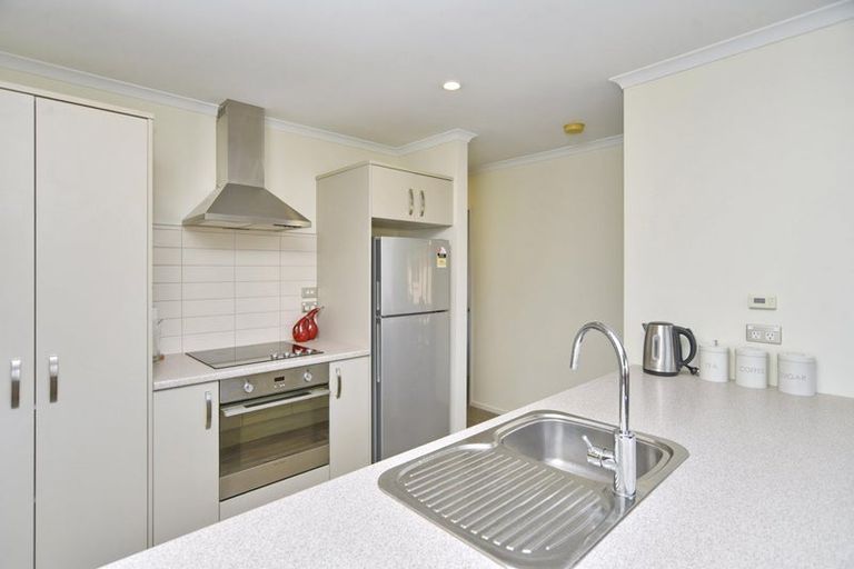 Photo of property in 3 Reeves Road, Rangiora, 7400