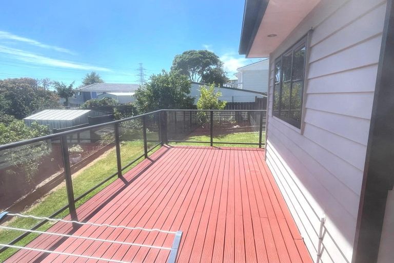 Photo of property in 58 Cartmel Avenue, Massey, Auckland, 0614