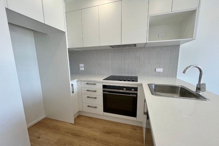 Photo of property in 39 Ngae Place, Mangere East, Auckland, 2024