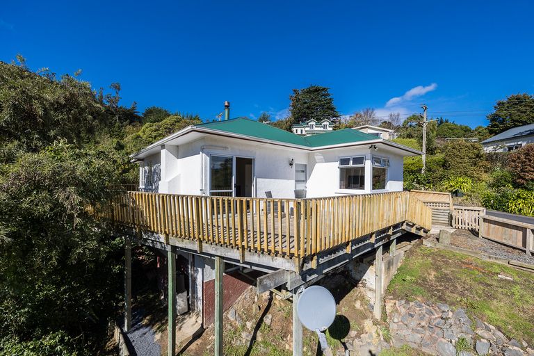 Photo of property in 37 Birchfield Avenue, North East Valley, Dunedin, 9010