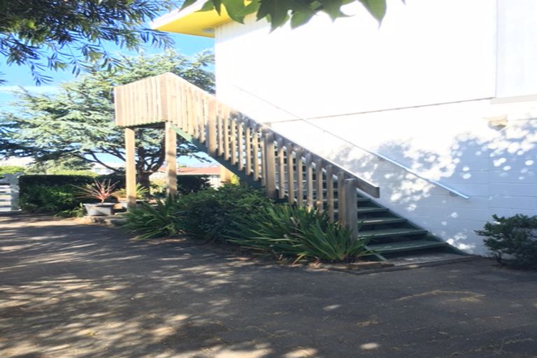 Photo of property in 1148 Papamoa Beach Road, Papamoa Beach, Papamoa, 3118