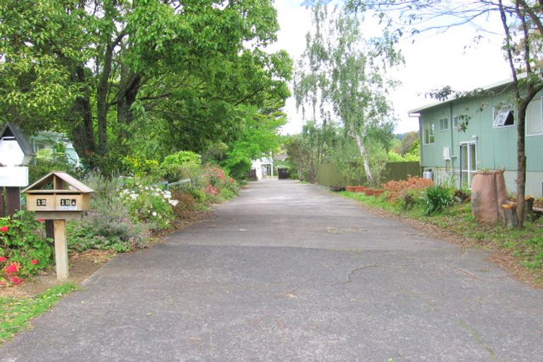 Photo of property in 14 Seakens Way, Glen Eden, Auckland, 0602