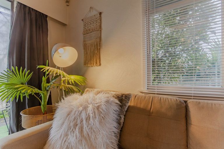 Photo of property in 6 Essex Street, Tamatea, Napier, 4112