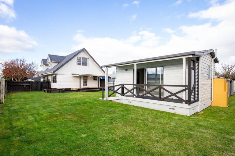 Photo of property in 6 Camden Place, Pukete, Hamilton, 3200