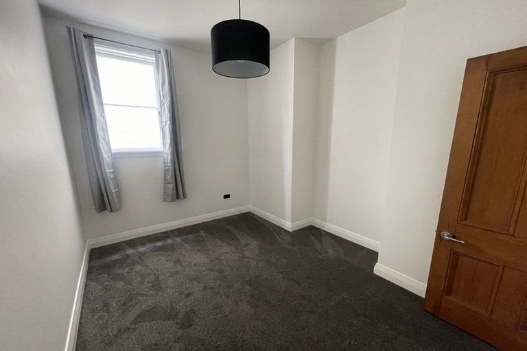 Photo of property in 107 Tasman Street, Mount Cook, Wellington, 6021