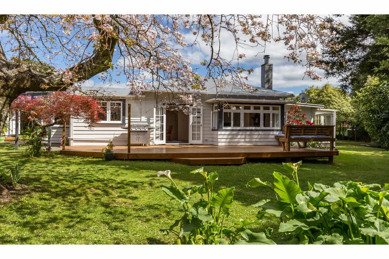 Photo of property in 6 Campbell Drive, Warkworth, 0910