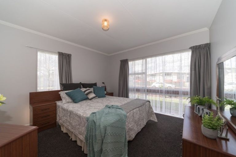 Photo of property in 2 Moyne Avenue, Milson, Palmerston North, 4414