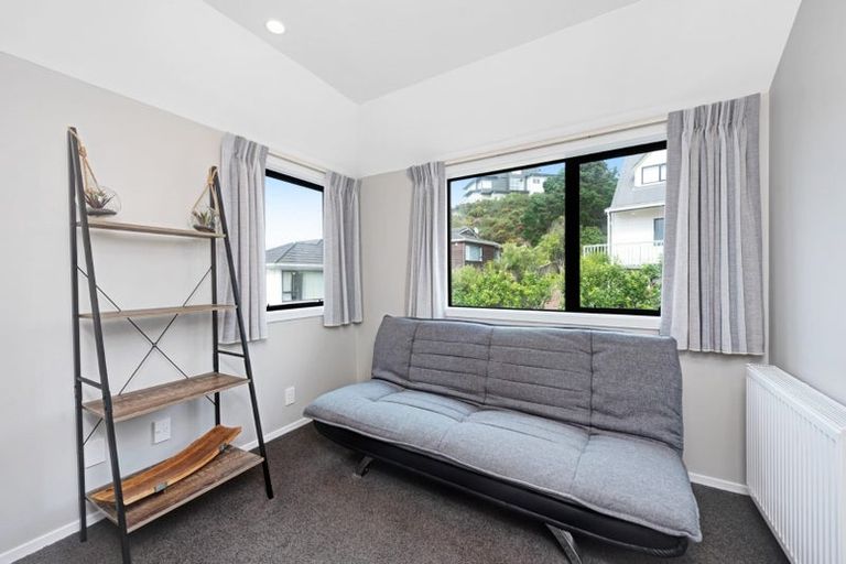 Photo of property in 20 Shastri Terrace, Khandallah, Wellington, 6035