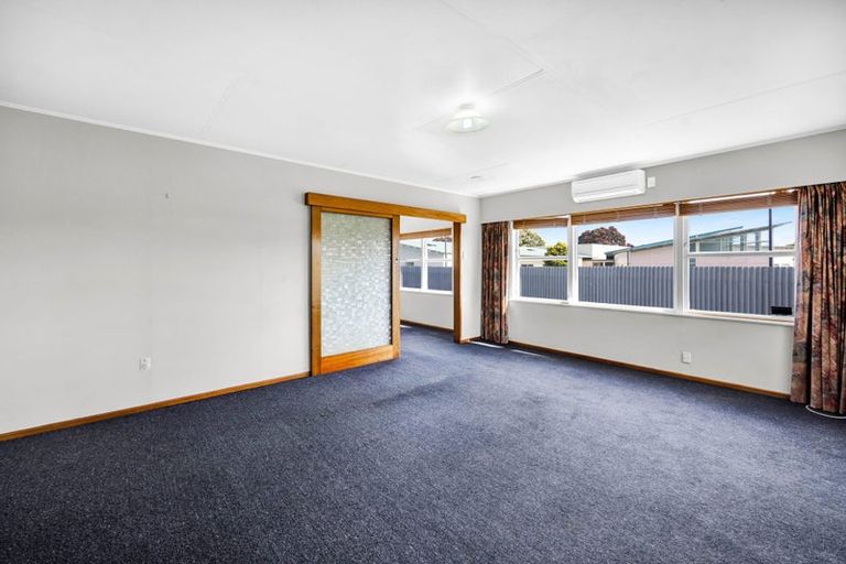Photo of property in 25 Hunter Street, Hawera, 4610