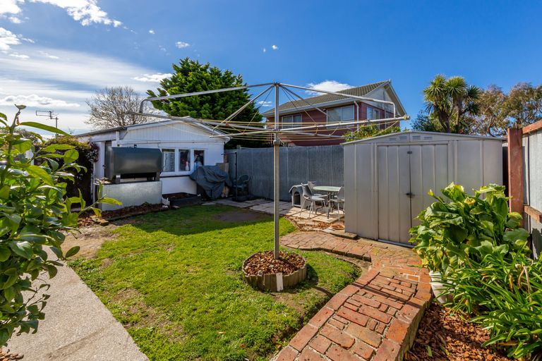 Photo of property in 2 Kidbrooke Street, Bromley, Christchurch, 8062