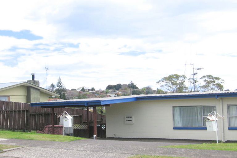 Photo of property in 9 Winiata Street, Brookfield, Tauranga, 3110
