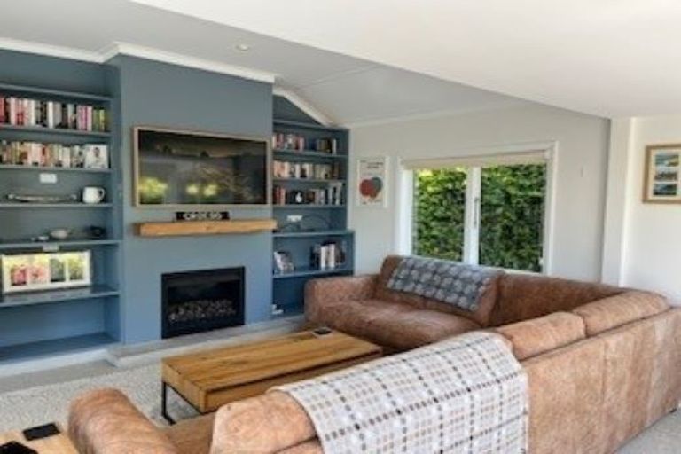 Photo of property in 50 Forres Street, Seatoun, Wellington, 6022