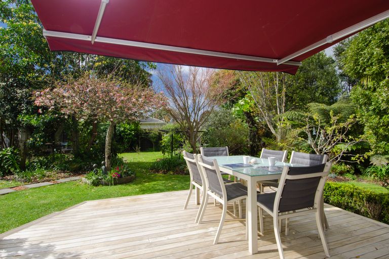 Photo of property in 16 Harbour View Road, Point Wells, Warkworth, 0986
