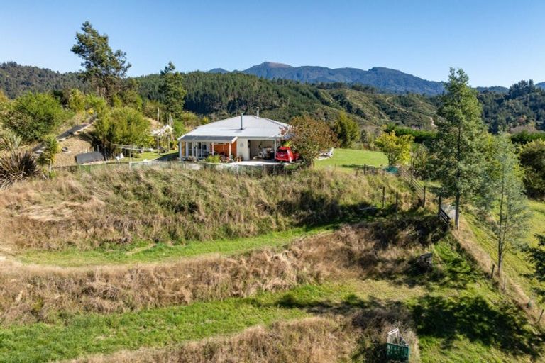 Photo of property in 139 Mcbrydie Road, Lower Moutere, Upper Moutere, 7175