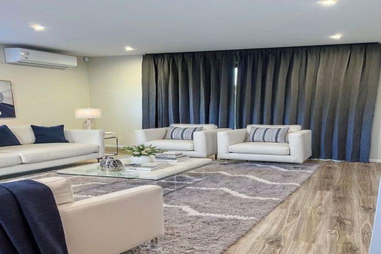 Photo of property in 9/88 Gloria Avenue, Te Atatu Peninsula, Auckland, 0610